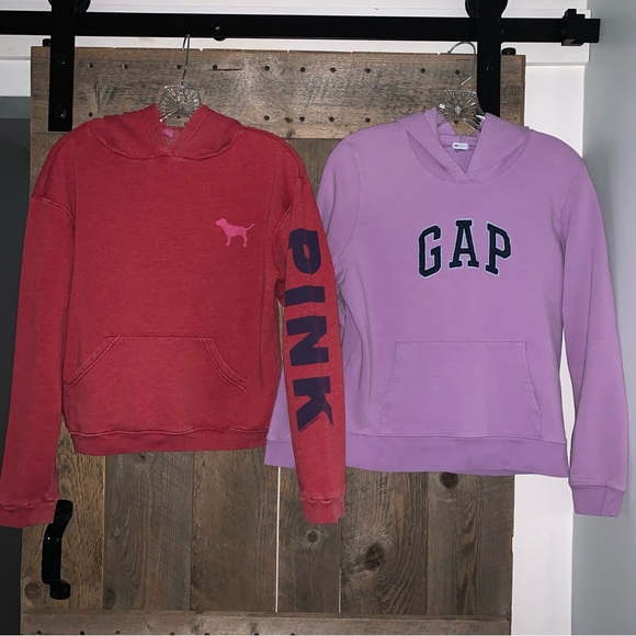 PINK Victoria's Secret Tops - Women’s Junior M VICTORIA SECRET PINK GAP Vintage Pullover Hoodies Red Lavender